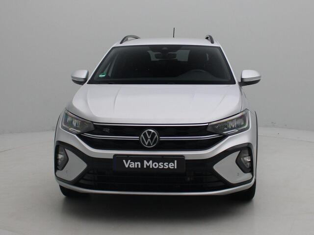 Volkswagen Taigo 1.0 TSI R-Line | Automaat | Navigatie | Parkeersensoren v+a met achteruitrijcamera | Climate Control | Lichtmetalen velgen, 4 seizoenenbanden | Metaalkleur |