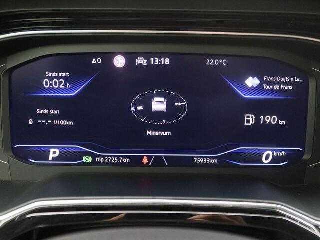 Volkswagen Taigo 1.0 TSI R-Line | Automaat | Navigatie | Parkeersensoren v+a met achteruitrijcamera | Climate Control | Lichtmetalen velgen, 4 seizoenenbanden | Metaalkleur |