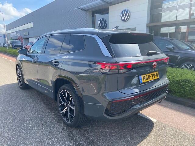 Volkswagen Tayron 1.5 eTSI R-Line Edition 7p. 7 persoons/App. connect/360"Camera/IQ Led