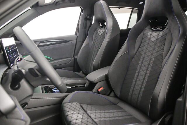 Volkswagen Tayron R-Line Edition 1.5 TSI eHybrid 272pk DSG Automaat Black Style, Panoramadak, Adaptive cruise control, Achteruitrijcamera, Elektrische achterklep, LED verlichting, Stuurwiel verwarmd