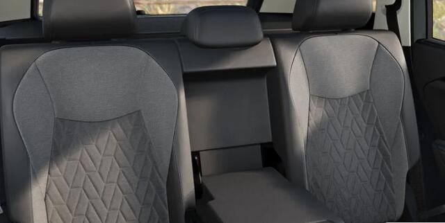 Volkswagen Tayron 1.5 eHybrid Life Edition !!!Profiteer ook van 2.000 EURO inruilpremie!!!
