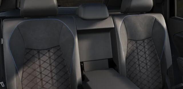 Volkswagen Tayron 1.5 eHybrid R-Line Edition !!!Profiteer ook van 2.000 EURO inruilpremie!!!