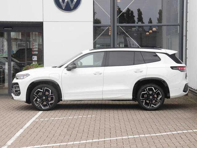 Volkswagen Tayron 1.5 eHybrid 272pk R-Line Edition | Trekhaak | Leder | Harman/Kardon | 360° camera | HD-Matrix |