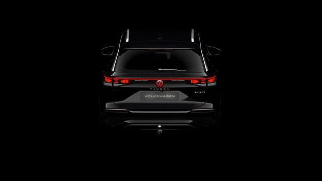 Volkswagen Tayron 1.5 eHybrid 204 Pk Automaat Life Edition | Full LED | Trekhaak | 18 Inch | Stoelverwarming | Navigatie