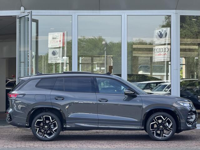 Volkswagen Tayron 1.5 eHybrid R-Line Edition 272PK Trekhaak | Pano | Massage