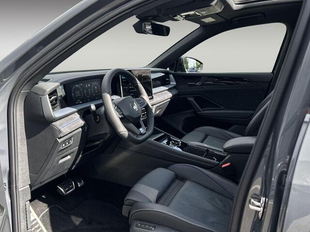 Volkswagen Tayron R-Line Edition 1.5 eHybrid 200 kW / 272 PK SUV 6 v