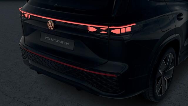 Volkswagen Tayron 1.5 eHybrid 272 6DSG R-Line Edition Automaat | Black Style Pakket