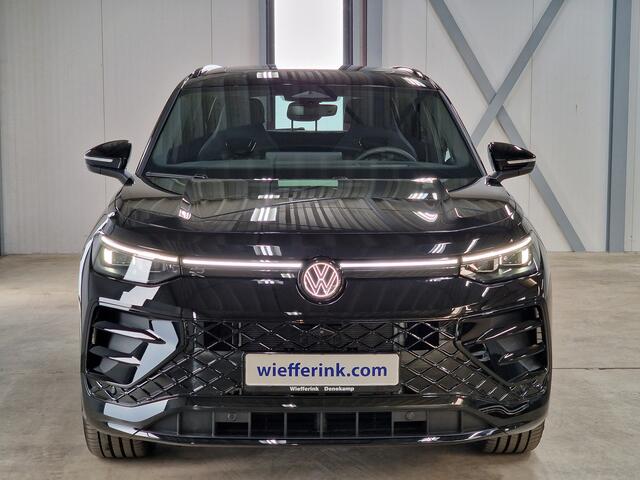 Volkswagen Tayron 1.5 eHybrid R-Line 272pk | Trekhaak | H/K Sound | ID. Matrix | Groot scherm | Black Style | Elek. pano