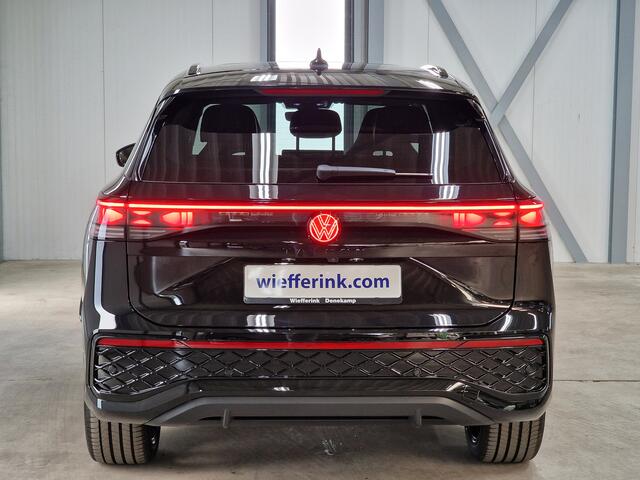 Volkswagen Tayron 1.5 eHybrid R-Line 272pk | Trekhaak | H/K Sound | ID. Matrix | Groot scherm | Black Style | Elek. pano