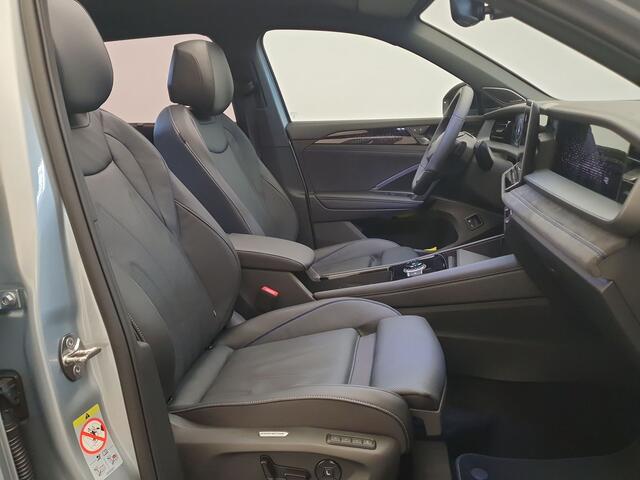 Volkswagen Tayron 1.5 eHybrid 272pk DSG/AUT R-Line Wegklapbare trekhaak, Panoramadak, Harman/Kardon