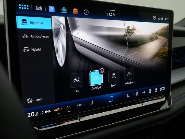 Volkswagen Tayron 1.5 eHybrid 204 pk DSG R-Line Edition | Panoramadak | Trekhaak | Harman/Kardon sound | Head-up display | Black Style | 20 inch