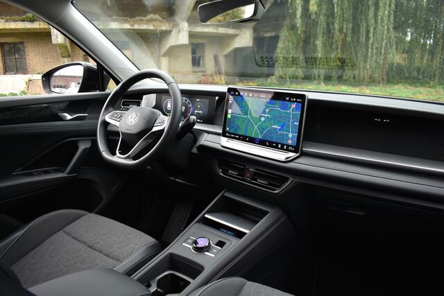 Volkswagen Tayron 1.5 eTSI 150PK DSG LIFE 7-PERSOONS/TREKHAAK/FABRIEKSGARANTIE