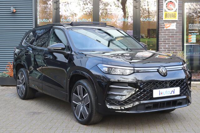 Volkswagen Tayron 1.5 eHybrid 272PK R-Line Black Style IQ.Light/Pano/Keyless/Camera/DCC/ACC/Dodehoek/20"/Trekhaak