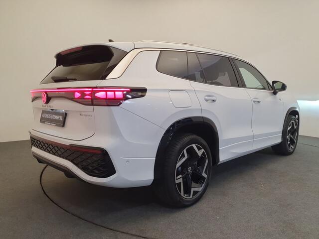 Volkswagen Tayron 1.5 eHybrid 272pk DSG/AUT R-Line Wegklapbare trekhaak, Panoramadak, Harman/Kardon