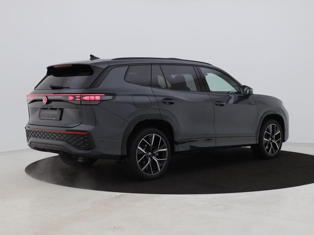 Volkswagen Tayron NEW 1.5 eHybrid R-Line Edition | PANO | CAMERA | ADAPTIVE | IQ LIGHT | KEYLESS | STOEL- EN STUURVERW. | STOELMASSAGE