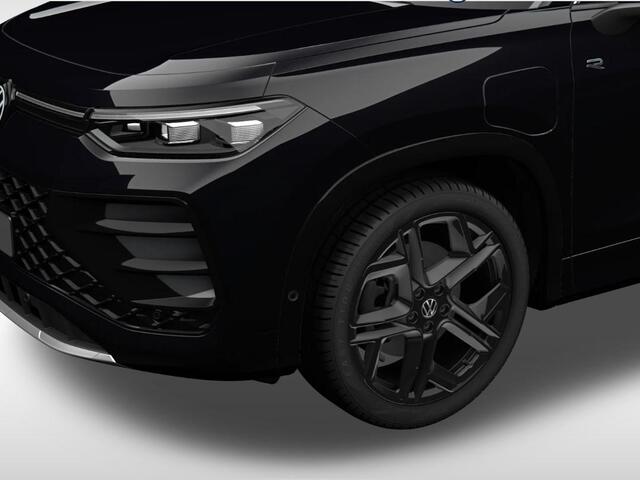 Volkswagen Tayron R-Line-Edition 1.5 eHybrid 272 pk 6 versn. DSG · Black Style Pakket · Trekhaak incl. aanhangermanoeuvreerhulp 'Trailer Assist' · Winter Pakket ·