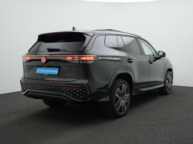 Volkswagen Tayron 1.5 TSI eHybrid 272 pk DSG R-Line Edition | Panoramadak | Adaptief onderstel | Achteruitrijcamera | Stuur-/stoelverwarming