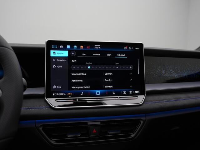 Volkswagen Tayron 1.5 TSI eHybrid 272 pk DSG R-Line Edition | Panoramadak | Adaptief onderstel | Achteruitrijcamera | Stuur-/stoelverwarming