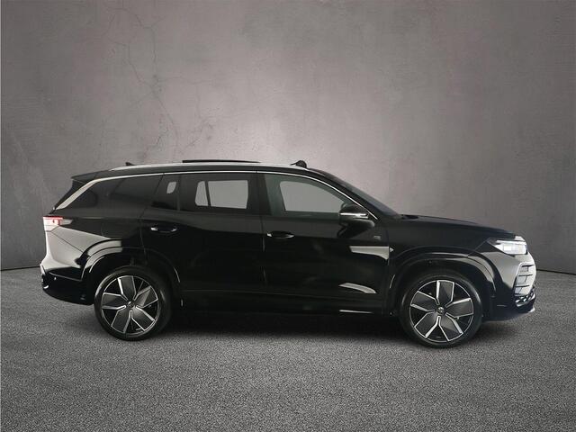 Volkswagen Tayron R-Line Edition 1.5 TSI eHybrid 272pk DSG Automaat Trekhaak, Panoramadak, Adaptive cruise control, Elektrische achterklep, Achteruitrijcamera