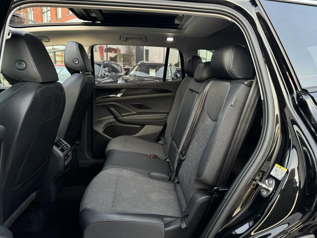 Volkswagen Tayron 1.5 eTSI Life Edition 7p. 150pk Automaat | Panodak | Stoelverw. | Camera