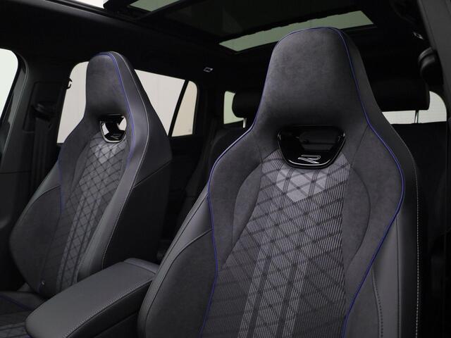 Volkswagen Tayron 1.5eHybrid 200kW/272PK R-Line · Panoramadak · Camera + Parkeersensoren · Apple/Android · Garantie t/m 08-12-2030 of 100000km