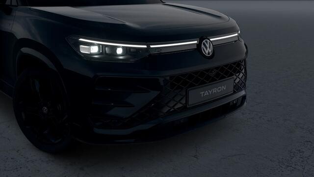 Volkswagen Tayron R-Line Edition | 'App-Connect' draadloze smartphone integratie | Automatische afstandsregeling (Adaptive Cruise Control) | Black Style Pakket