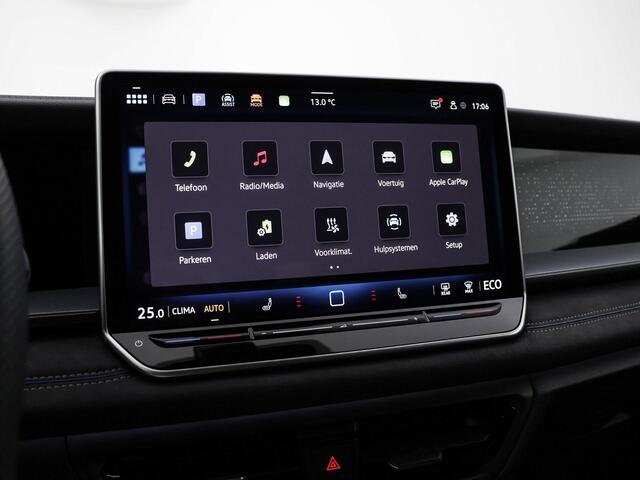 Volkswagen Tayron 1.5 eTSI 272pk DSG R-Line Edition · Camera · Panoramadak · Elek. Voorstoelen · Massage · Stoelkoeling · Keyless · 20'' Inch · Garantie t/m 14-12-2030 of 100.000km