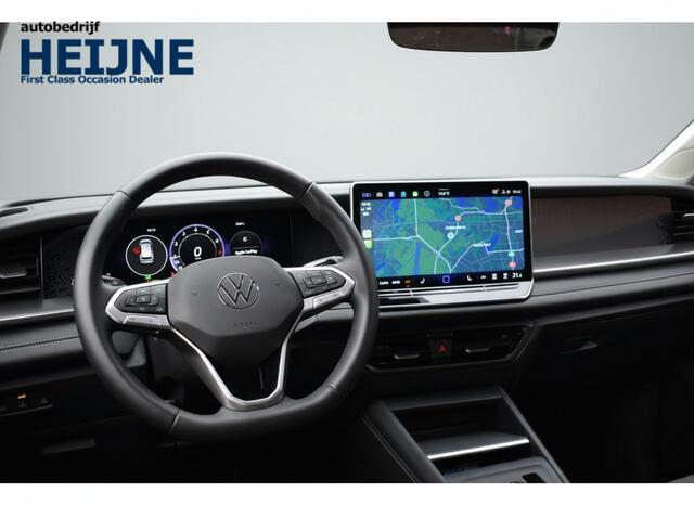 Volkswagen Tayron 1.5 eTSI Life 7p. 7-PERSOONS/TREKHAAK/360CAMERA Auto komt binnen!!