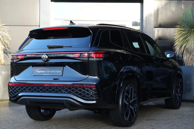 Volkswagen Tayron 1.5 eHybrid R-Line Edition 272pk Panoramadak/ErgoActive/Camera