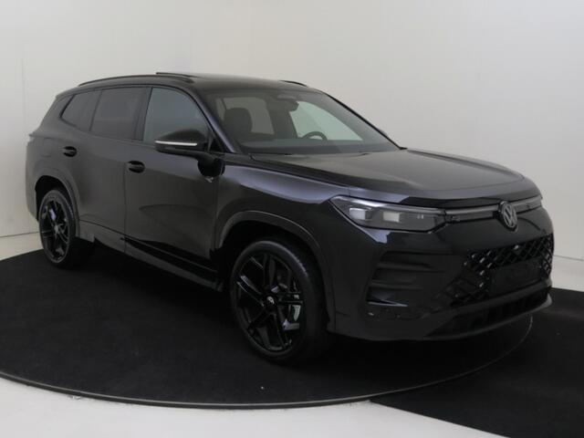 Volkswagen Tayron R-Line Edition | 'App-Connect' draadloze smartphone integratie | Automatische afstandsregeling (Adaptive Cruise Control) | Black Style Pakket