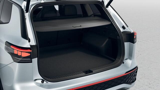 Volkswagen Tayron R-Line Edition | 'App-Connect' draadloze smartphone integratie | Automatische afstandsregeling (Adaptive Cruise Control) | Black Style Pakket