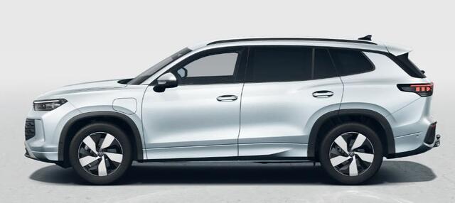 Volkswagen Tayron 1.5 eHybrid Life Edition !!!Profiteer ook van 4.000 EURO inruilpremie!!!