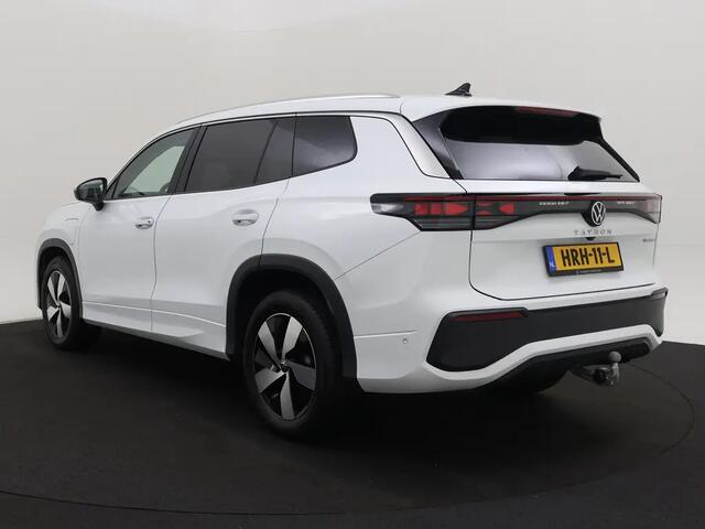 Volkswagen Tayron 1.5 eHybrid Life Edition | LED | Winterpakket | Navi | Trekhaak | 18 Inch | Adapt. Cruise | 05-2025 32 KM