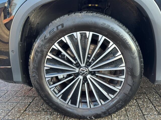 Volkswagen Tayron 1.5 eTSI LIFE 7PERS/TREKHAAK/CAMERA/IQ/ACC/STOEL+STUURVERW