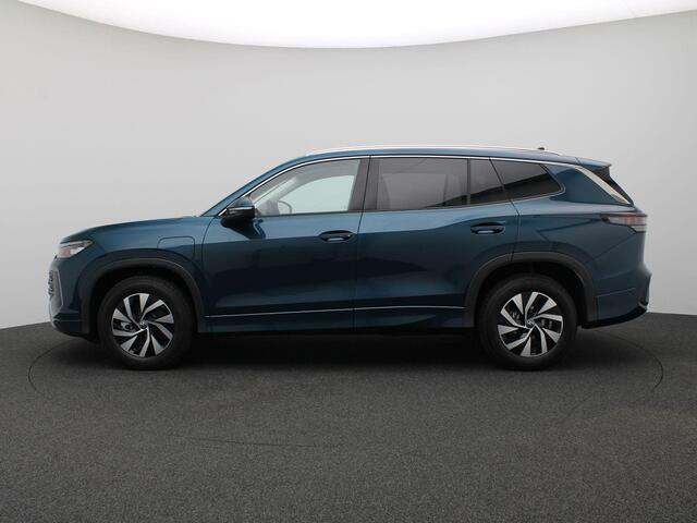 Volkswagen Tayron 1.5 eHybrid Life Edition 204PK DSG Achteruitrijcamera, Elektr. Achterklep, Side Assist, Navi via Apple Carplay/Android Auto, Keyless, Stoel-stuurverwarming