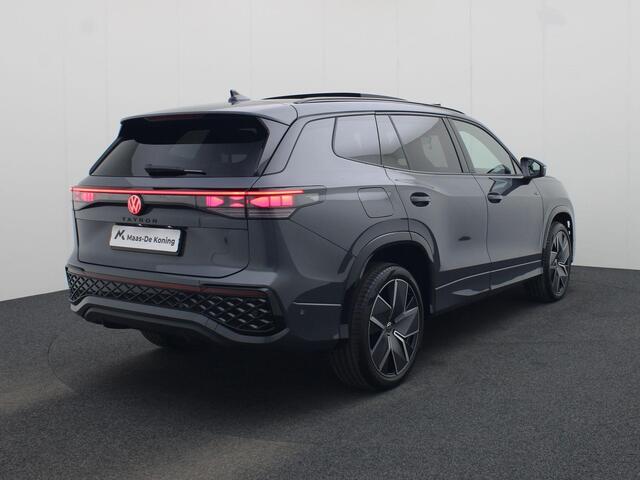 Volkswagen Tayron 1.5eHybrid 200kW/272PK R-Line · Panoramadak · Camera + Parkeersensoren · Apple/Android · Garantie t/m 08-12-2030 of 100000km