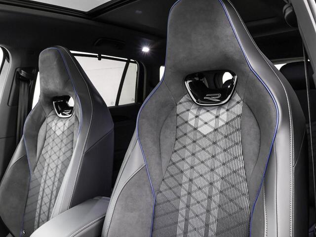 Volkswagen Tayron 1.5 eTSI 272pk DSG R-Line Edition · Wegklapbare Trekhaak · Panoramadak · IQ.Light · 360 Camera · 20'' Inch · Garantie t/m 28-12-2030 of 100.000km