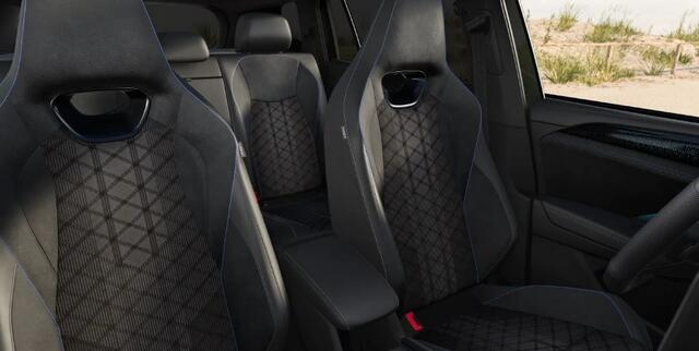 Volkswagen Tayron 1.5 eHybrid R-Line Edition *BLACK STYLE* !!!Profiteer ook van ¤ 5.000 inruilpremie!!!