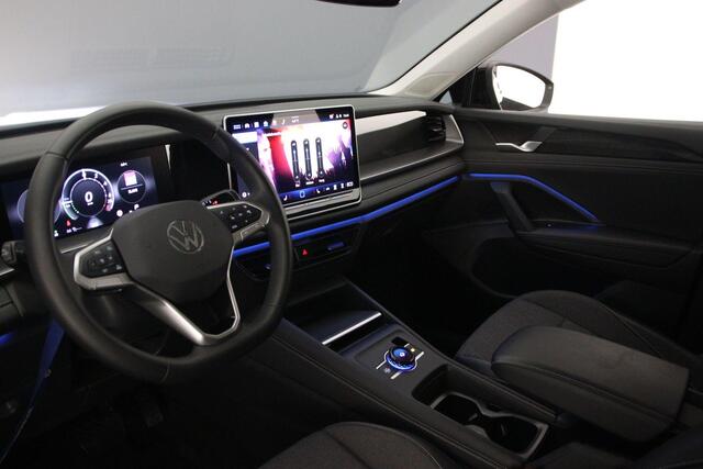 Volkswagen Tayron Life Edition 1.5 TSI eHybrid 204pk DSG Automaat Trekhaak, LED koplampen, Adaptive cruise control, Achteruitrijcamera, Navigatie, Stuurwiel verwarmd
