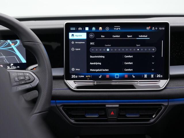 Volkswagen Tayron 1.5 eHybrid 204 pk R-Line Edition | Panoramadak | Adaptief onderstel | Stuur-/achterbankverwarming