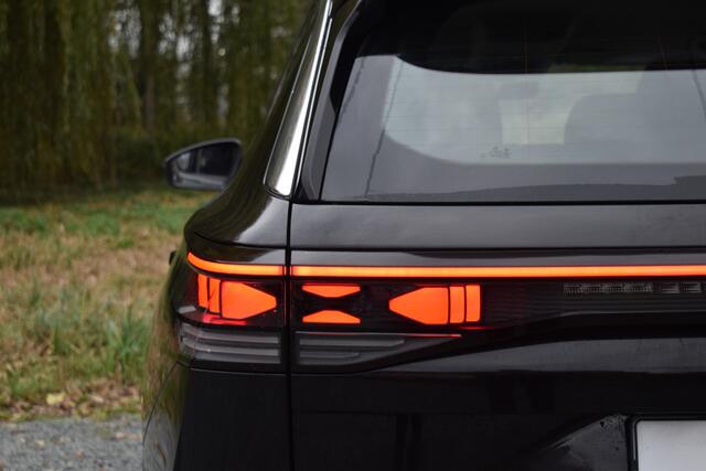 Volkswagen Tayron 1.5 eTSI 150PK DSG LIFE 7-PERSOONS/TREKHAAK/360CAMERA