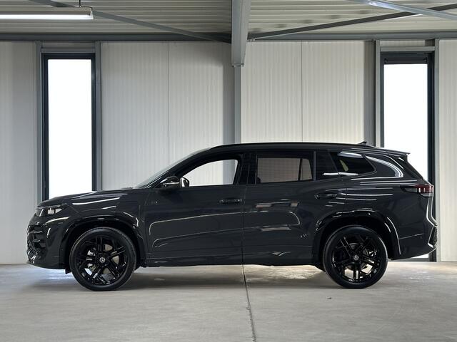 Volkswagen Tayron 1.5 eHybrid R-Line Edition | Pano | Black pack | Leder | IQ | Trekhaak |