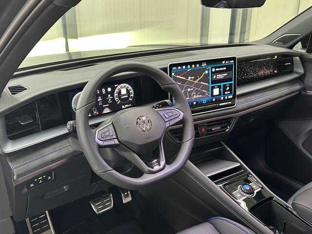 Volkswagen Tayron 1.5 eHybrid R-Line Edition | Pano | Black pack | Leder | IQ | Trekhaak |