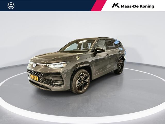 Volkswagen Tayron 1.5 eHybrid 272pk DSG R-Line Edition · Trekhaak · Panoramadak · Leder · Harman Kardon sound · Elektrische stoelen · 360 gr. Camera · Apple/Android Car Play · Head-Up Display · Garantie t/m 23-11-2029 of 100.000km