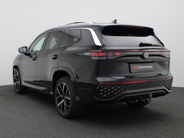 Volkswagen Tayron 1.5 eHybrid R-Line Edition 272PK DSG Pano-Schuifdak, Trekhaak, 20" LM Velgen, Navi via Apple Carplay/Android Auto, Keyless, Side Assist, Elektr. Achterklep, Stoel-stuurverwarming