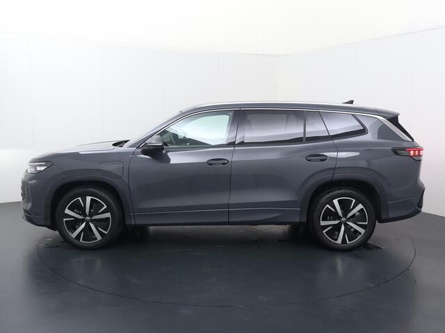 Volkswagen Tayron Life Edition 1.5 eHybrid 150 kW / 204 PK SUV 6-DSG | Trekhaak met wegklapbare kogel | Stoel- & stuurwielverwarming |