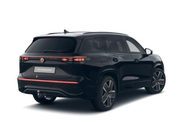 Volkswagen Tayron 1.5 eHybrid 272PK R-LINE TREKHAAK BLACK-STYLE 20''LMV PANO SCHUIFDAK ERGO.STOEL MASSAGE TRAILER.ASSIST