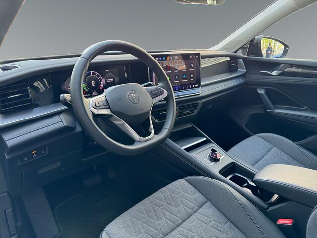 Volkswagen Tayron 1.5 204pk eHybrid Life Edition Navigatie 'Discover' | Trekhaak inklapbaar | Achteruitrijcamera 'Rear View'