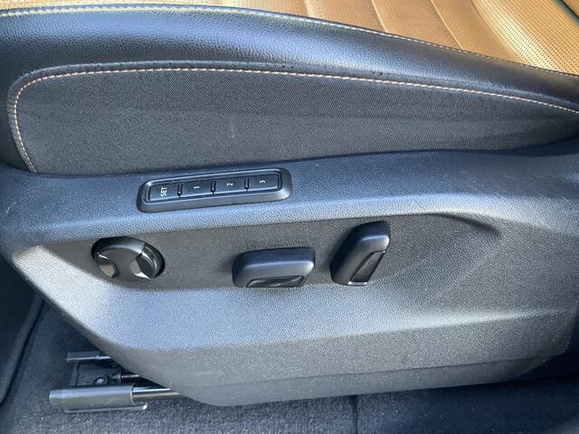 Volkswagen Tayron 3.6 VR6 277pk 7-Pers Pano Memory Stoelverw+Ventilatie 360° Leer BOMVOL!