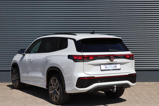 Volkswagen Tayron 1.5 eHybrid 272PK R-Line Black Style IQ.Light/Pano/Keyless/Camera/DCC/ACC/ Dodehoek/20"/Trekhaak wegkl.